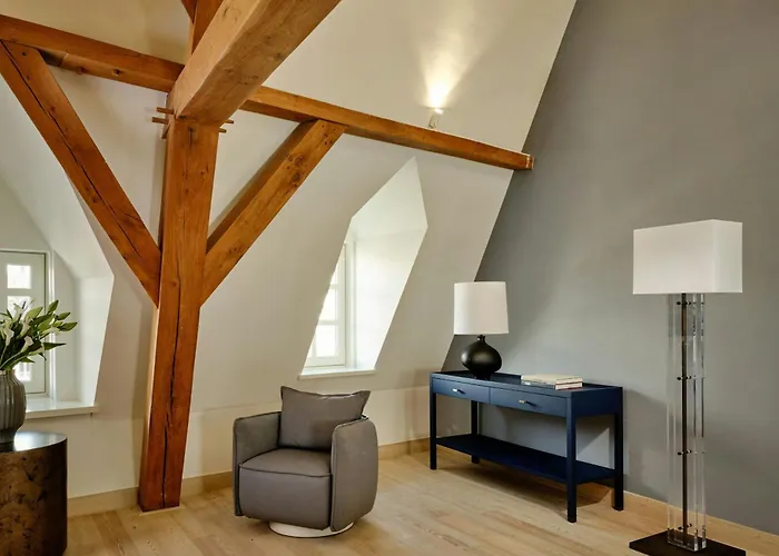 Отель Marriott 4*